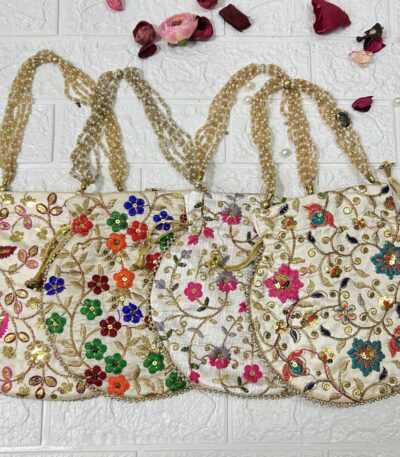 Mehendi Gifts Potli
