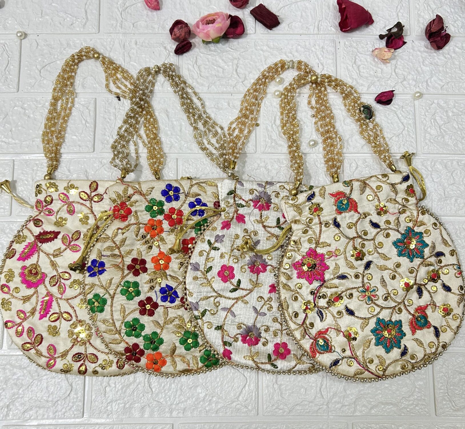 Mehendi Gifts Potli