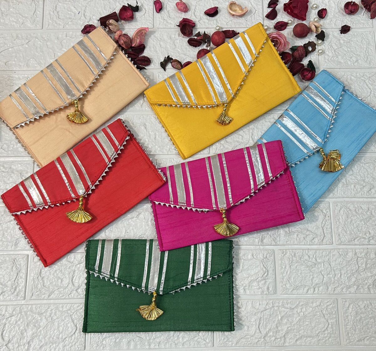 Gota Clutch Bag