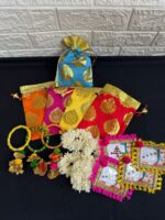 Mehendi Gifts For Women's