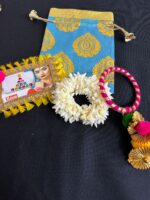 Mehendi Gifts For Women's