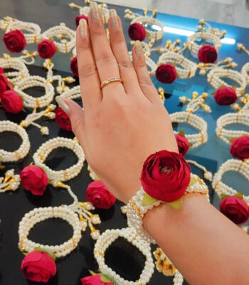 Floral Adjustable Bracelet